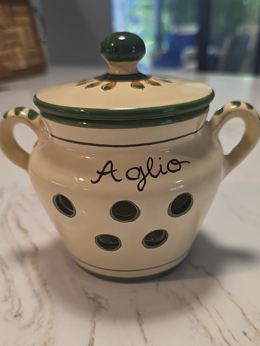 Italy Corona Cream Ceramic Aglio Garlic Jar with Green Trim
